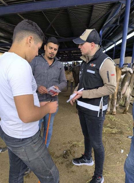 Çayırbağ Hayvan Pazarı'nda Sahte Para Uyarısı