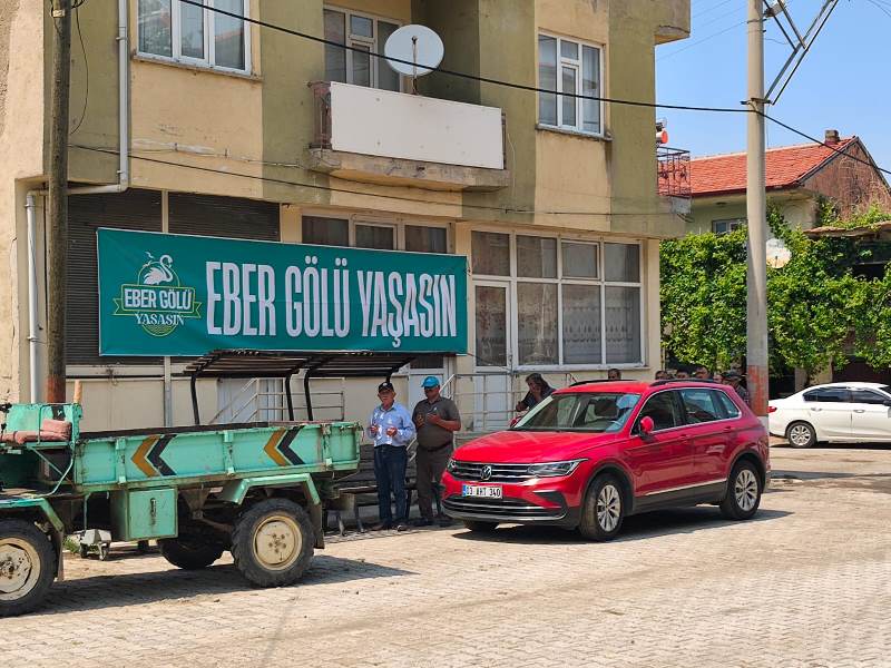 Kuruyan Eber Gölü İçin Yağmur Duası Yapıldı