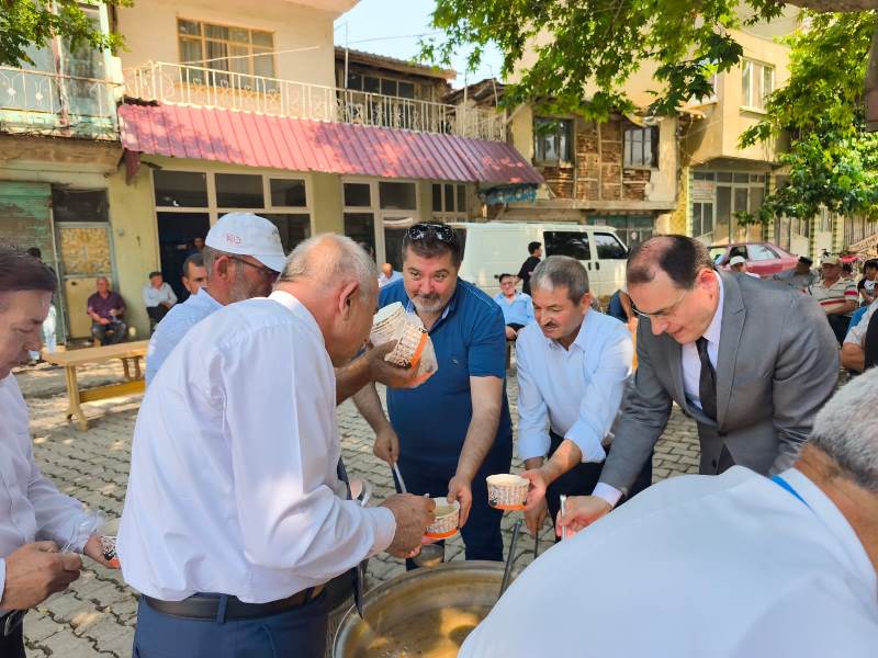 Kuruyan Eber Gölü İçin Yağmur Duası Yapıldı