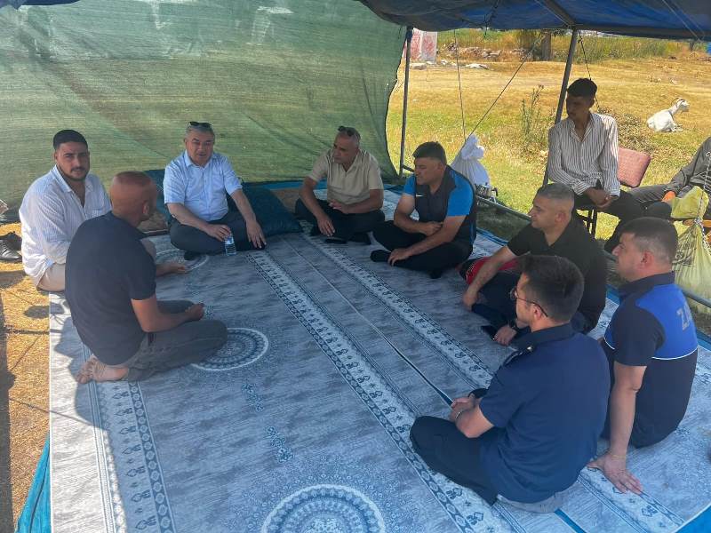 Özaşkın'dan Mevsimlik Tarım İşçilerine Ziyaret