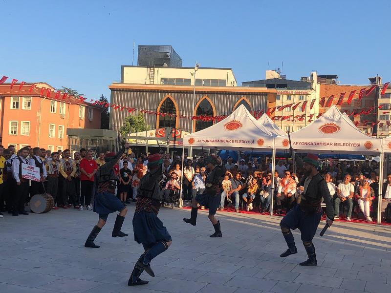 Afyonkarahisar Büyükler Türkiye Halk Oyunları Şampiyonasına Ev Sahipliği Yapıyor