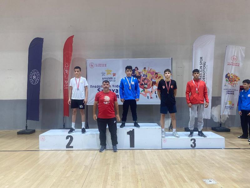 Afyonkarahisar’lı Sporculardan Yarı Finalde Önemli Başarı