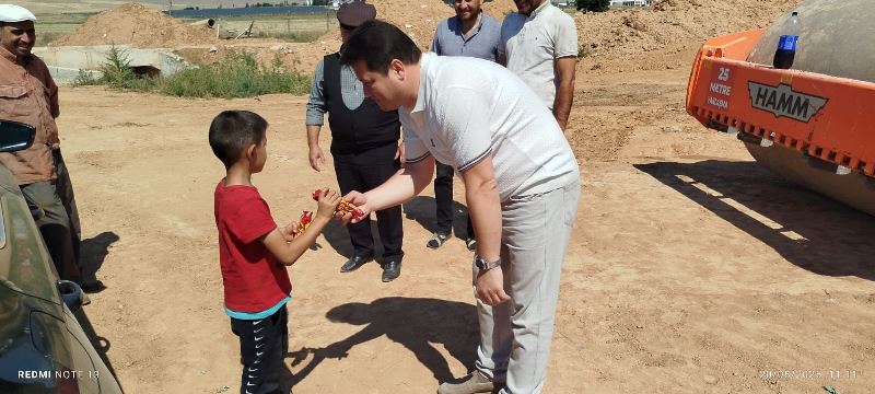 “Çiftlik Yollarımızda Etap Etap Yenileme Çalışmaları Sürüyor”