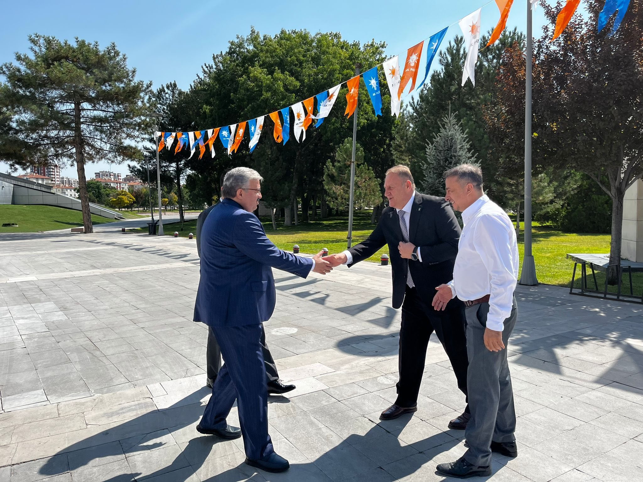 Milletvekili Yurdunuseven, Kayseri’de AK Parti İl Danışma Meclisi Toplantısı İçin İncelemelerde Bulundu