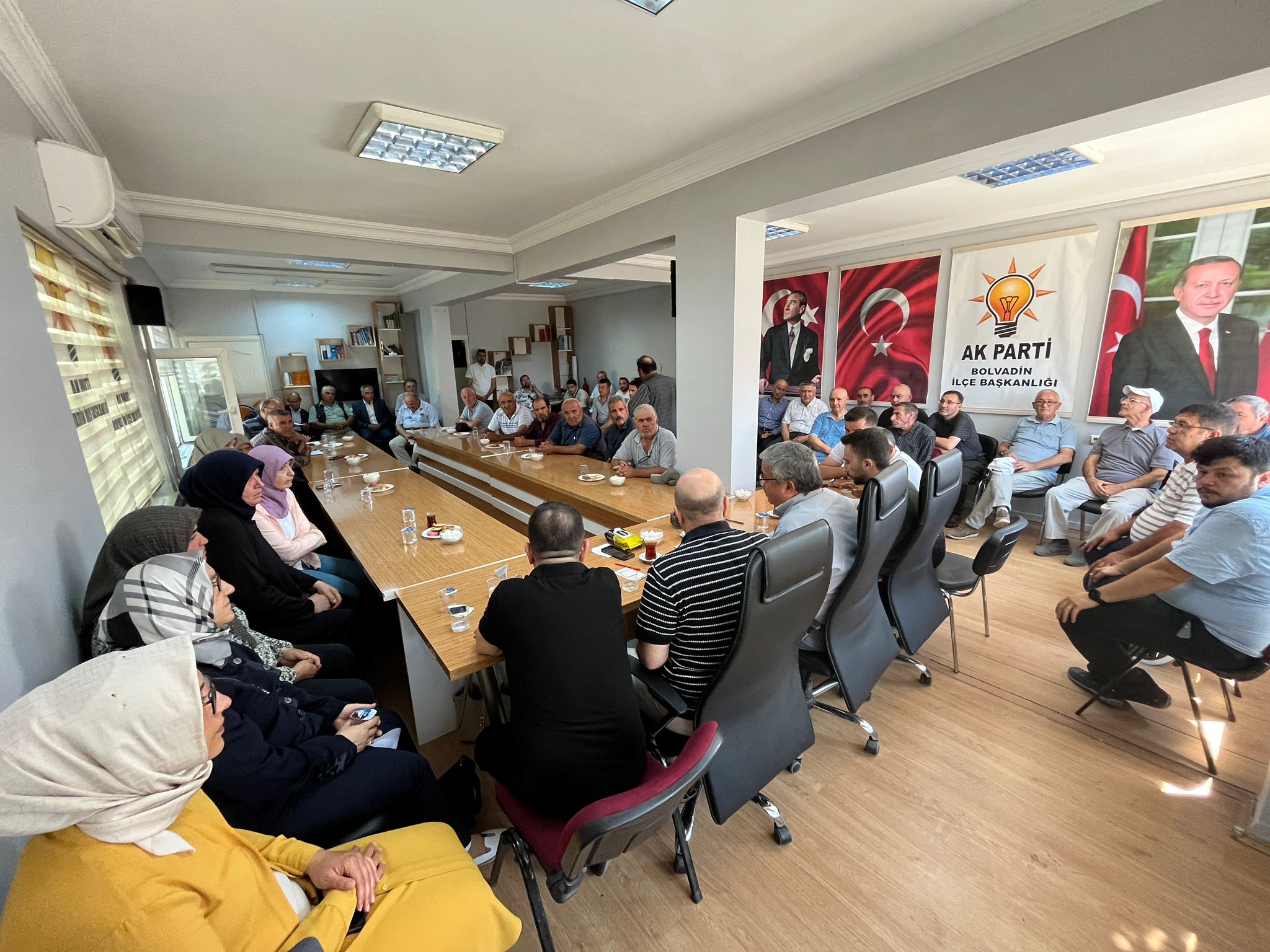 Yurdunuseven, Halk Günü Toplantılarını İlçelere Taşıdı