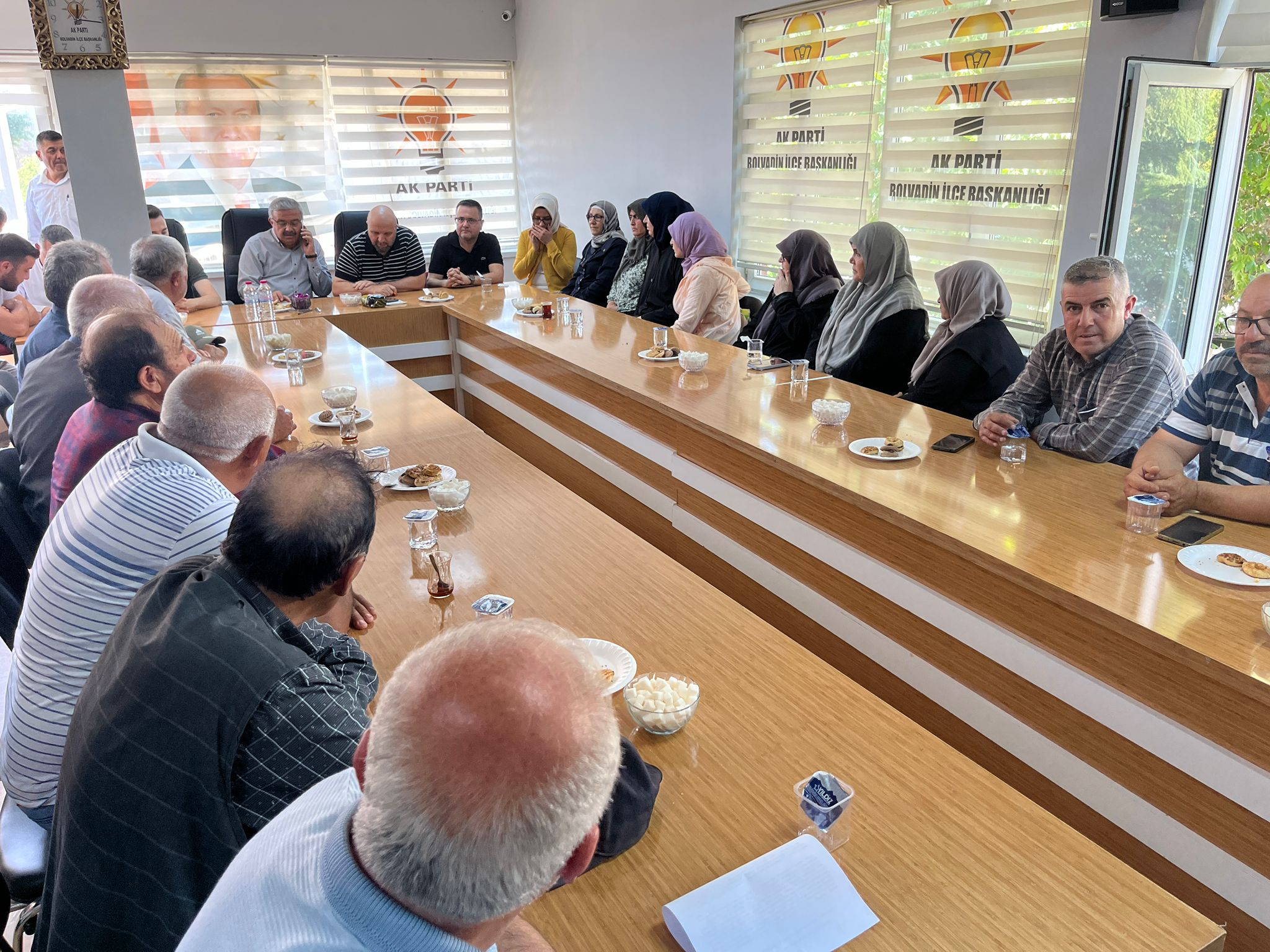 Yurdunuseven, Halk Günü Toplantılarını İlçelere Taşıdı
