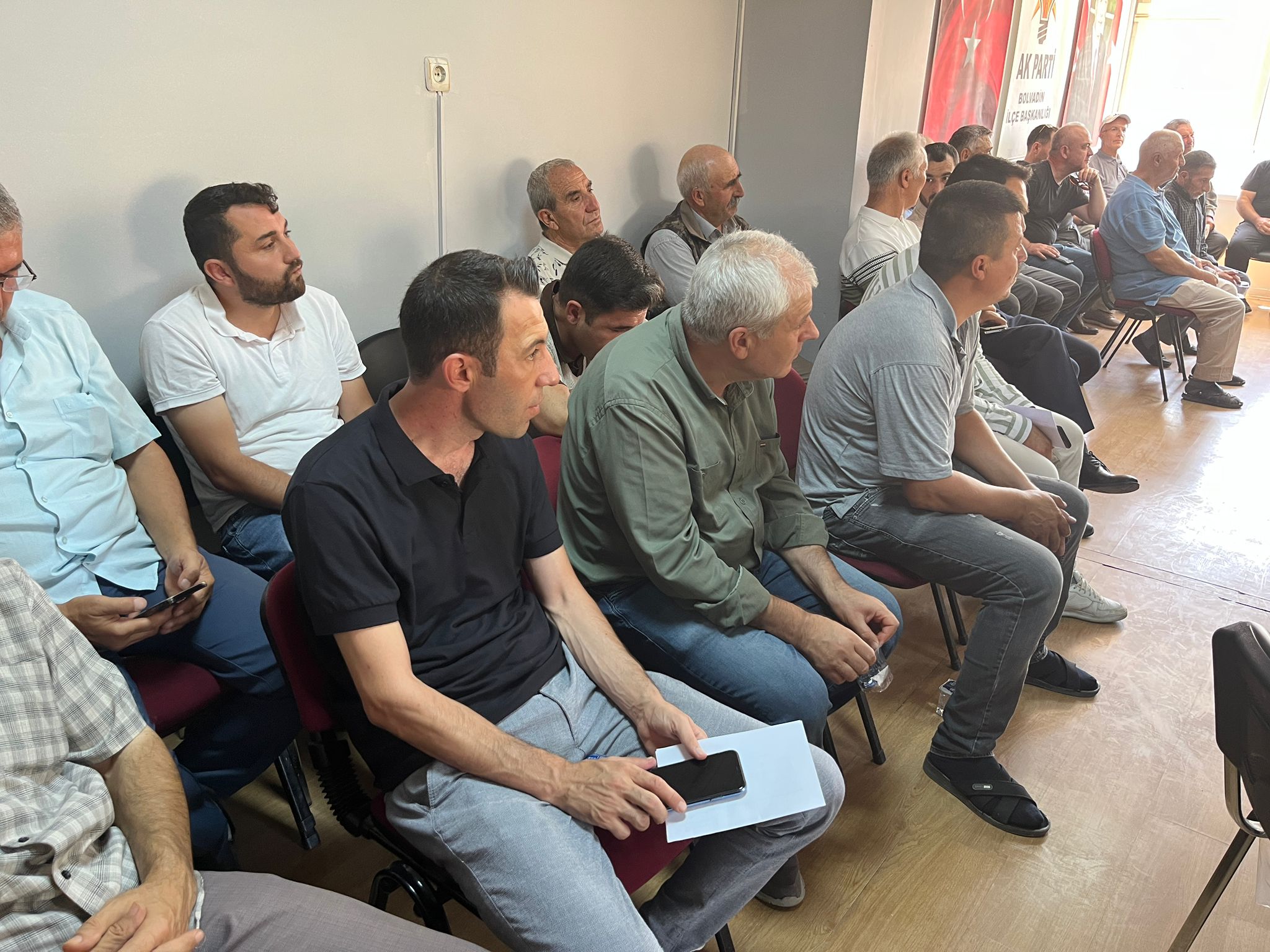 Yurdunuseven, Halk Günü Toplantılarını İlçelere Taşıdı