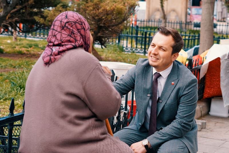 “Bu Rahmet Gecesi Tüm İnsanlığa Hayırlar Getirsin”