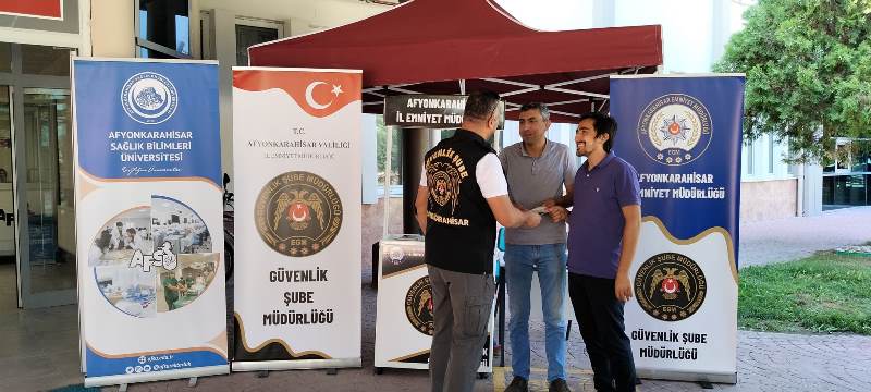 Emniyet’ten Üniversite Öğrencilerine Bilgilendirme Çalışması