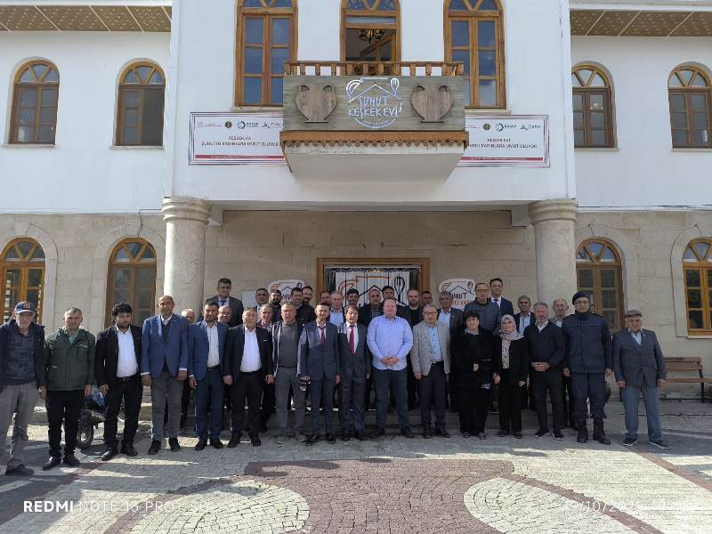 Şuhut’ta 19 Ekim Muhtarlar Günü Törenle Kutlandı