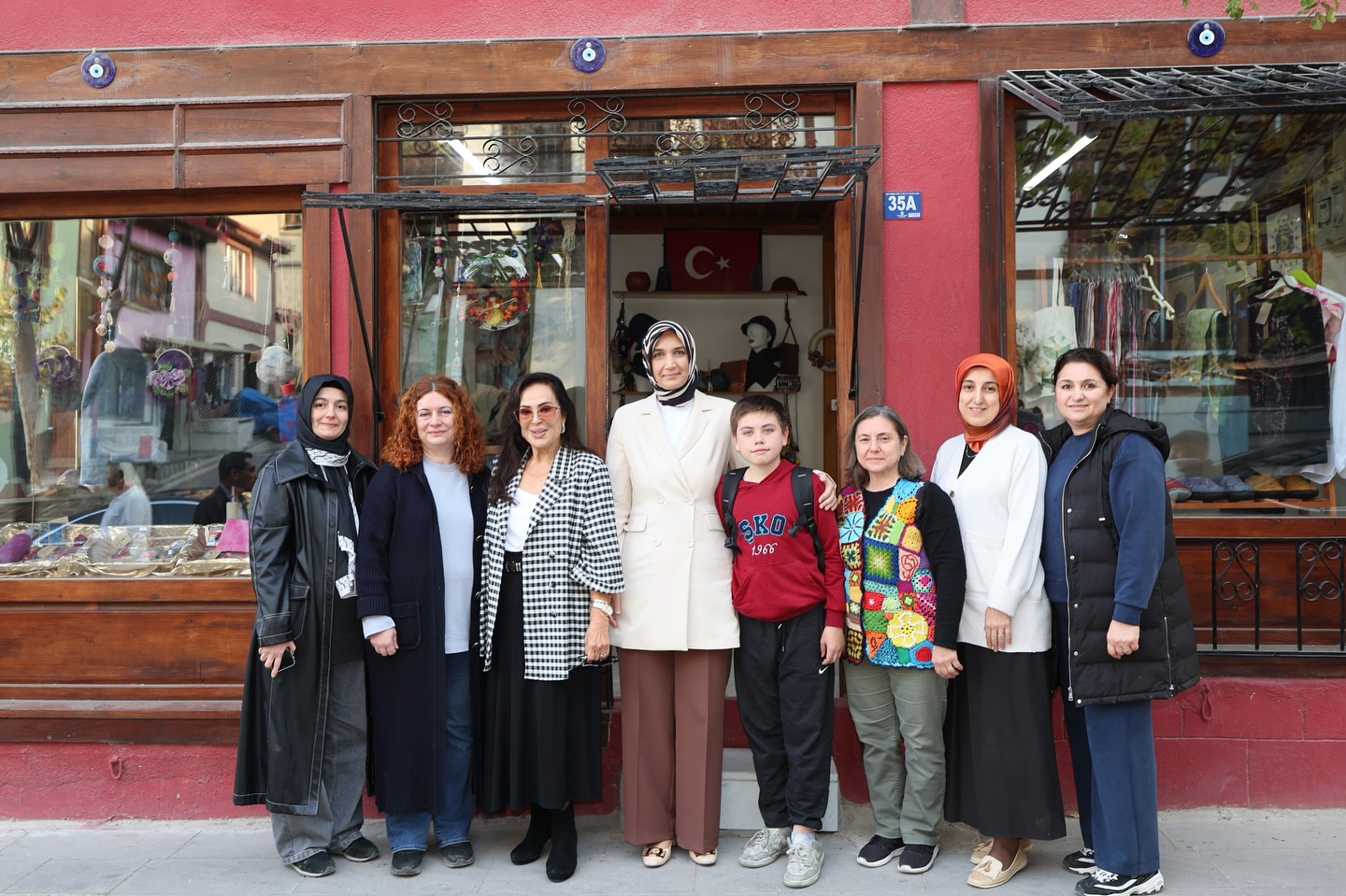 Vali Yiğitbaşı, Türkan Şoray’a Afyon’un Kültürel Mekanlarını Gezdirdi
