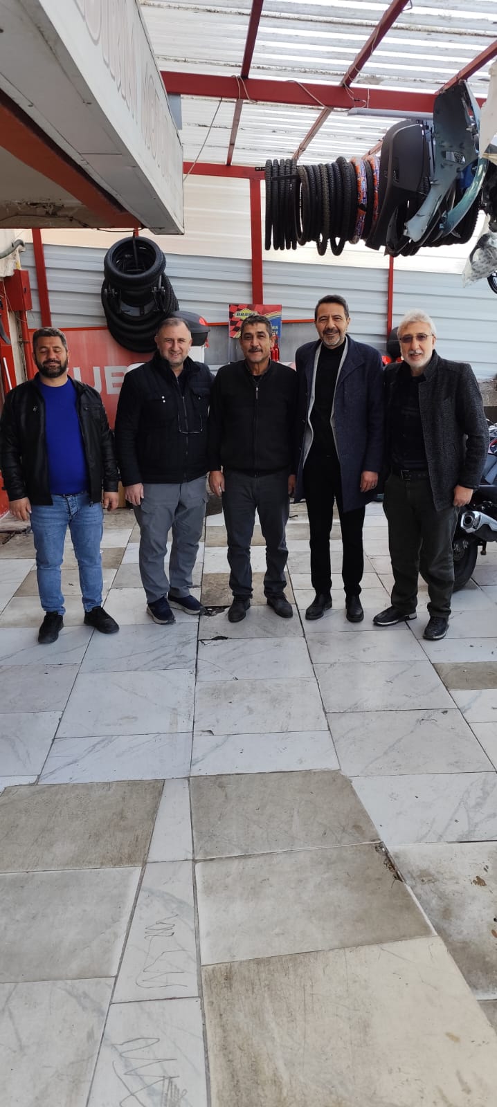 Yılmazaslan Esnafla Buluştu: “Dün Nasıl Başardıysak Yine Birlikte Başaracağız”