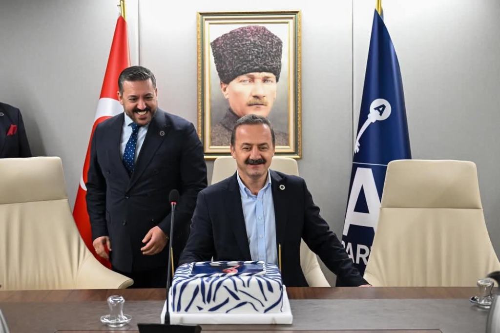 Anahtar Parti Afyonkarahisar Teşkilatından Genel Merkez Çıkarması