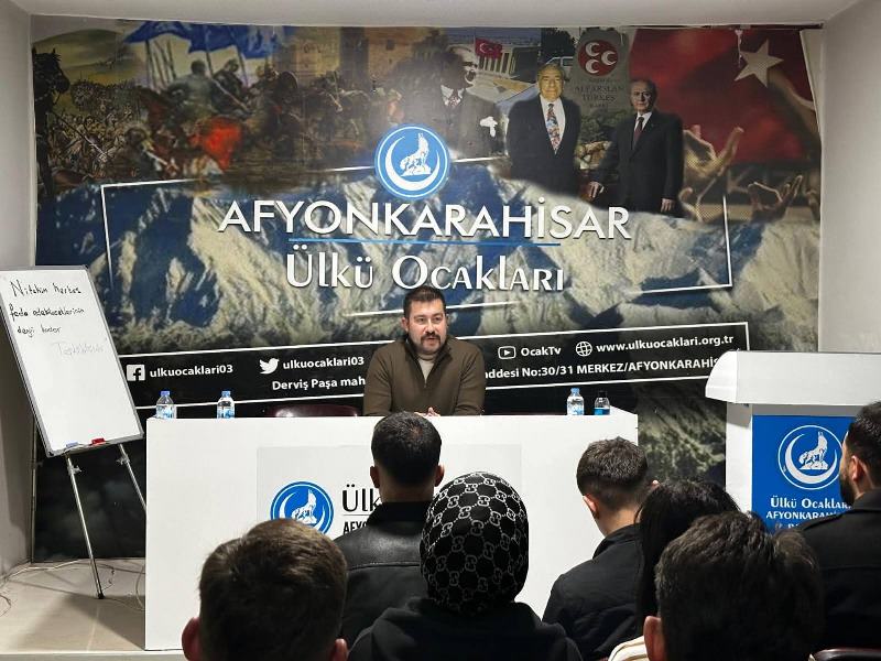 Ülkü Ocakları’nda “Türk Dünyası” Vurgusu