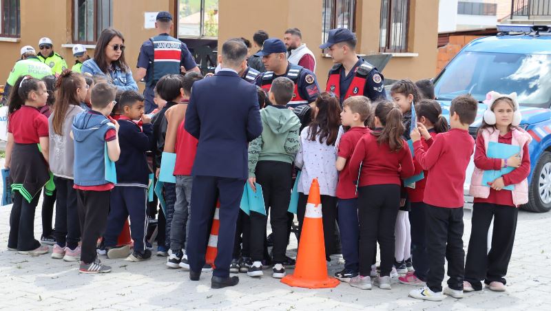700 Öğrenci ve Vatandaş Festivalde Buluştu