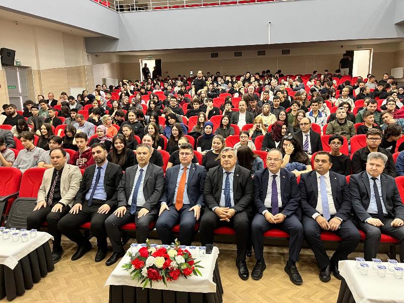 Afyonkarahisar’da 8 Bin 792 Genç "Zaferin İzinde" Tarih Yolculuğuna Çıktı