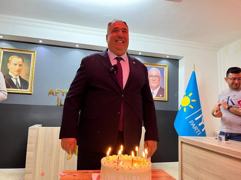 “Bir Gazetecinin Gözaltına Alınması Kabul Edilemez Durumdur”