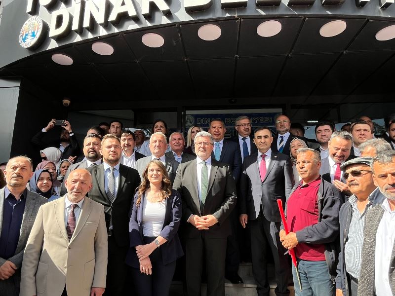 Dinar’da Gövde Gösterisi: Yerel Yönetim ve İktidar Gücü Birleşti