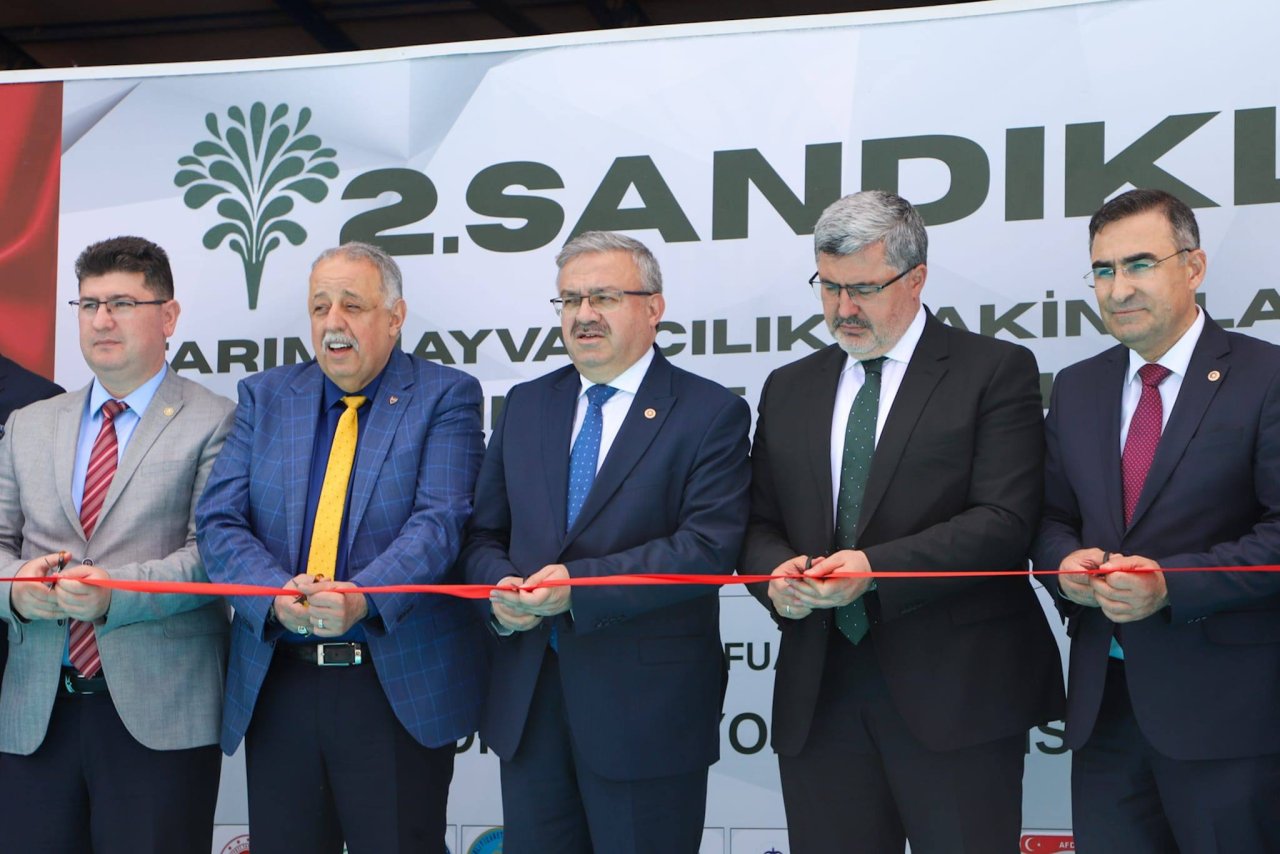 Sandıklı’da Tarım, Hayvancılık Ve Seracılık Fuarı Yoğun Katılımla Açıldı