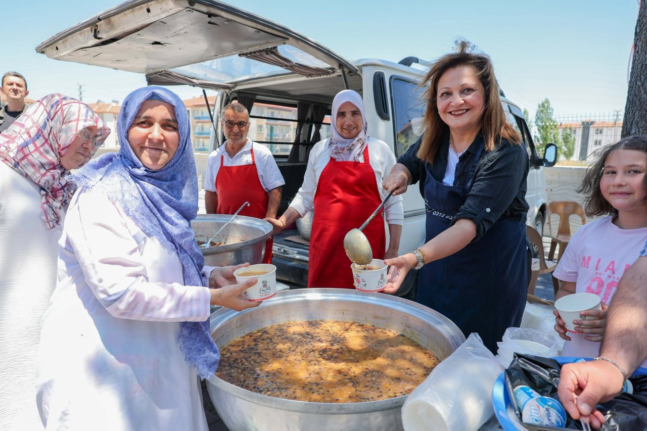 Başkan Köksal, Balçıkhisarlılar Derneği'nin Piknik Etkinliğinde Vatandaşlarla Buluştu