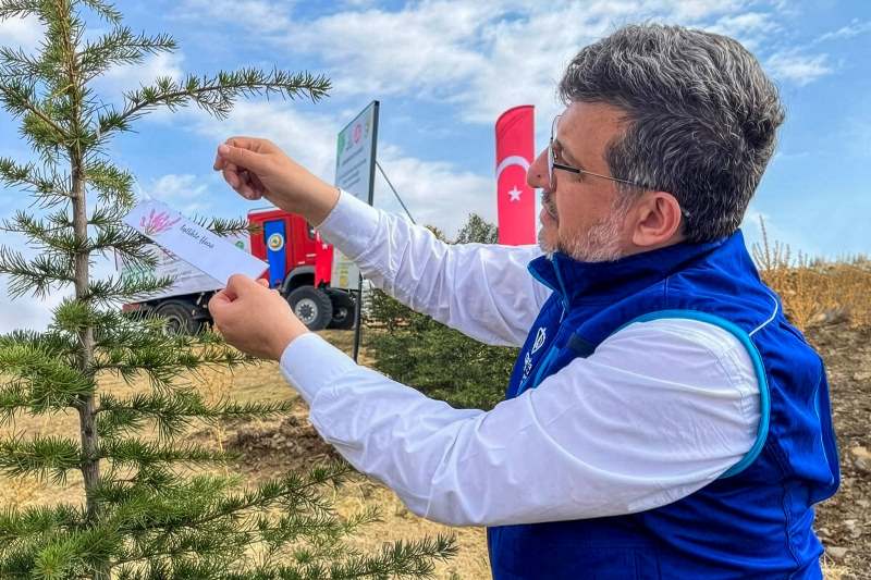 915 Bini Aşkın Fidan Toprakla Buluştu