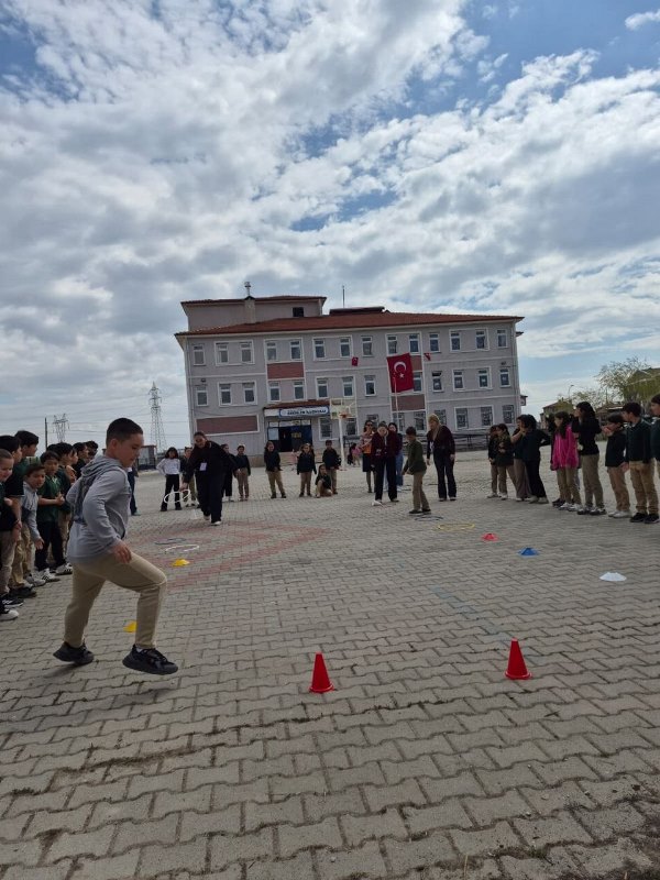 AFSÜ FTR Topluluğundan Örnek Sosyal Sorumluluk Projesi Tamamlandı: