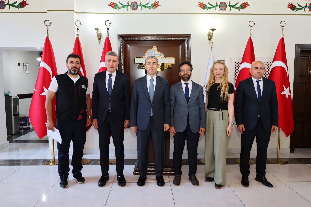 Afyonkarahisar Valisi Aktaş’a TÜBİTAK Ve STK Temsilcilerinden Ziyaret