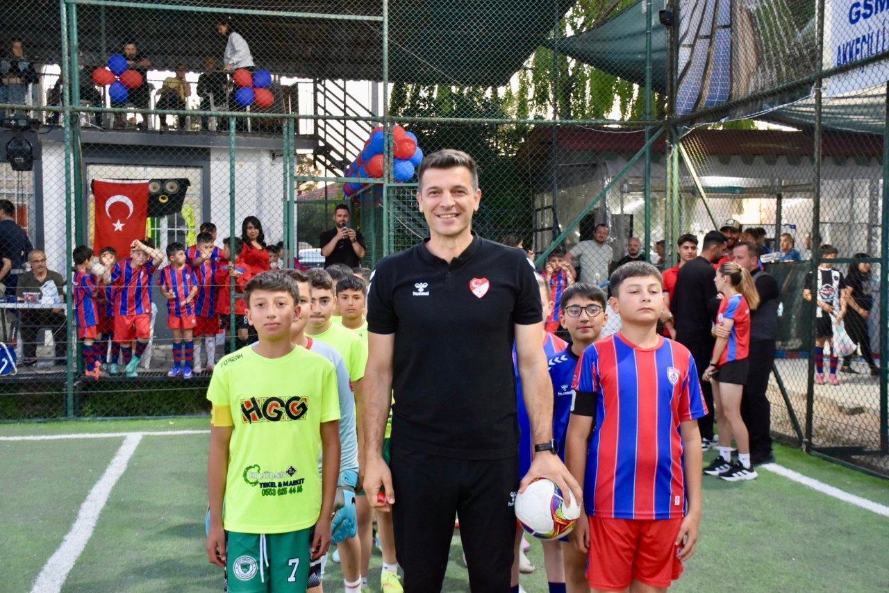 Afyonkarahisar’da 2026 Yaz Futbol Turnuvası ve Altınordu Futbol Okulu Açıldı