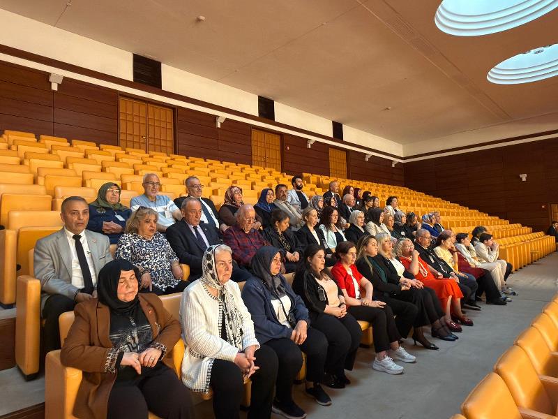 Afyon’un Kadınanaları ve Edebiyat Temsilcileri Gazi Meclis’te Ağırlandı