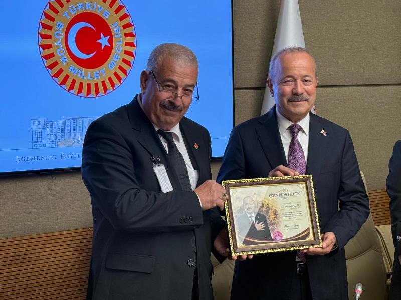 Afyon’un Kadınanaları ve Edebiyat Temsilcileri Gazi Meclis’te Ağırlandı
