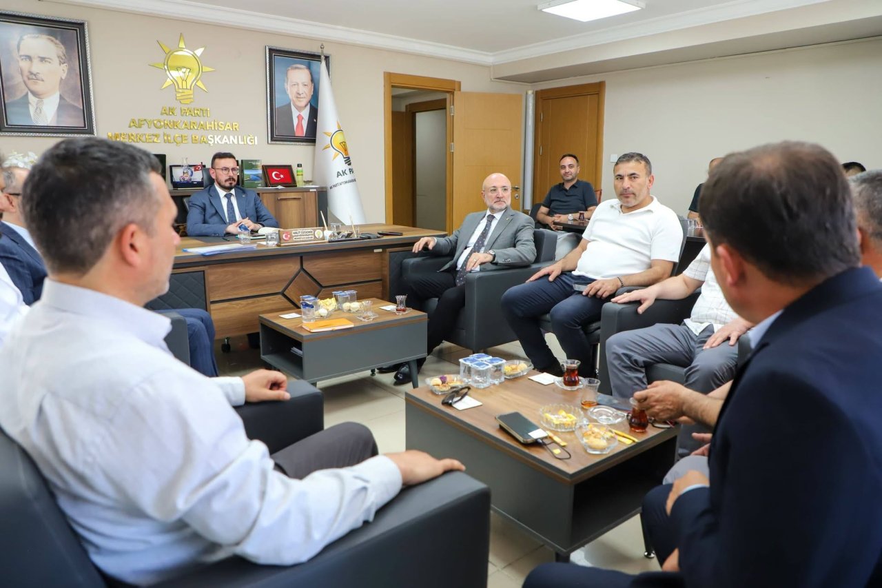 AK Parti’de Belde Belediye Başkanları Toplantısı Gerçekleştirildi