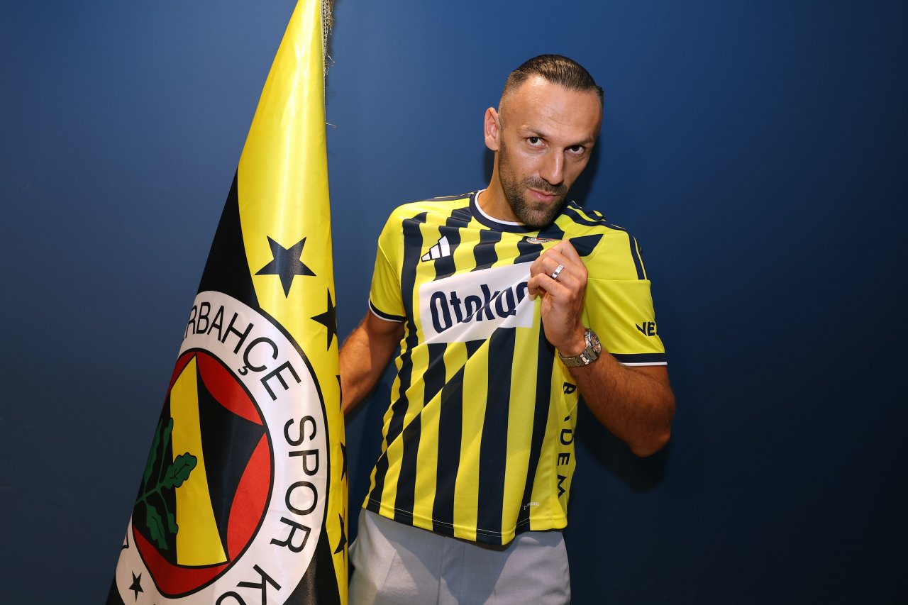 Vedat Muriqi Resmen  Fenerbahçe’de