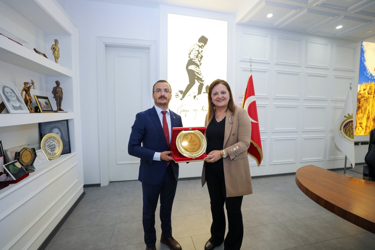 Başkan Köksal’dan Türk Kızılay Kan Bağış Merkezi ile İş Birliği Görüşmesi