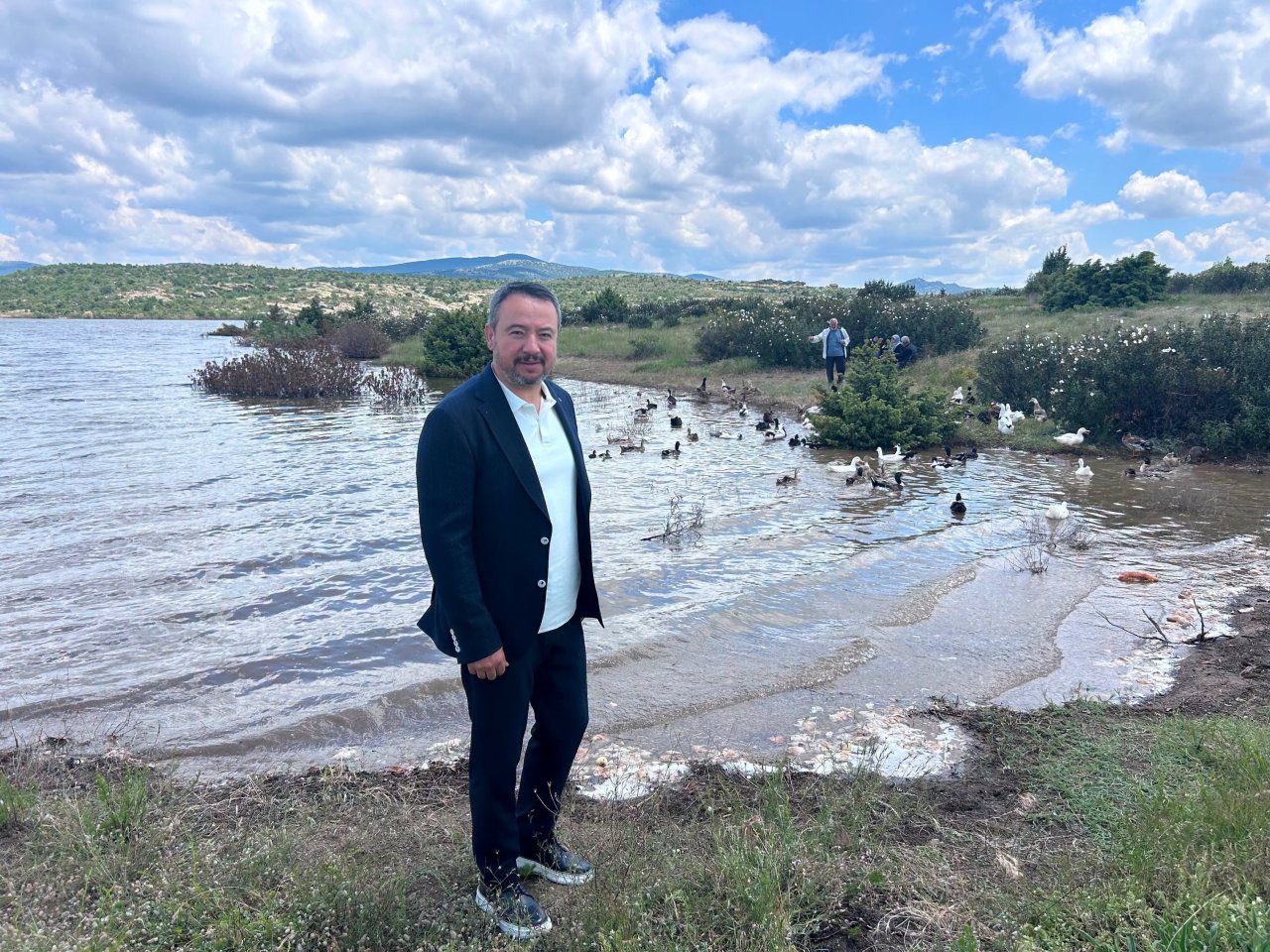 Başkan Öztaş, Frigya Kayahan Gölet’inde Düzenlenen Ördek Salımı Programına Katıldı