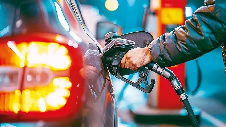 Benzine İndirim Geldi! Motorin Fiyatlarında Son Durum