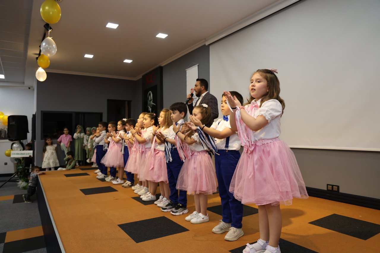 Dinar’da 4-6 Yaş Kur’an Kursları İçin Kapanış Programı Düzenlendi