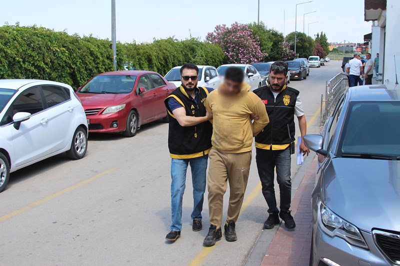 Gece Kulübünden Atılınca İntikam İçin Silahlı Saldırıya Gitti