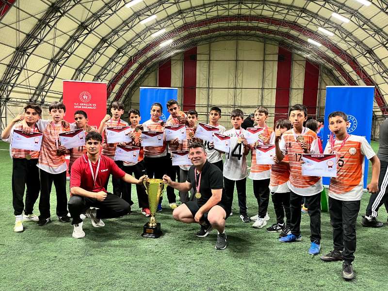 Hacı Bayram Veli Spor Ortaokulu Namağlup Türkiye Şampiyonu!