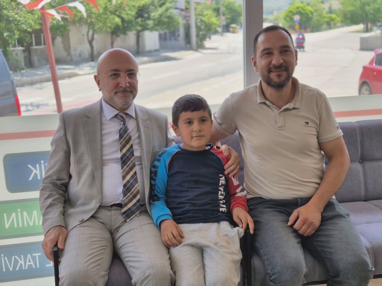 İl Başkanı Av. Turgay Şahin Ataköy’de Vatandaşlarla Buluştu