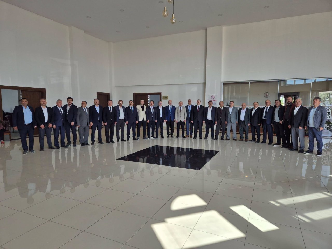 İl Başkanı Av. Turgay Şahin, İl Genel Meclisi Grup Toplantısına Katıldı