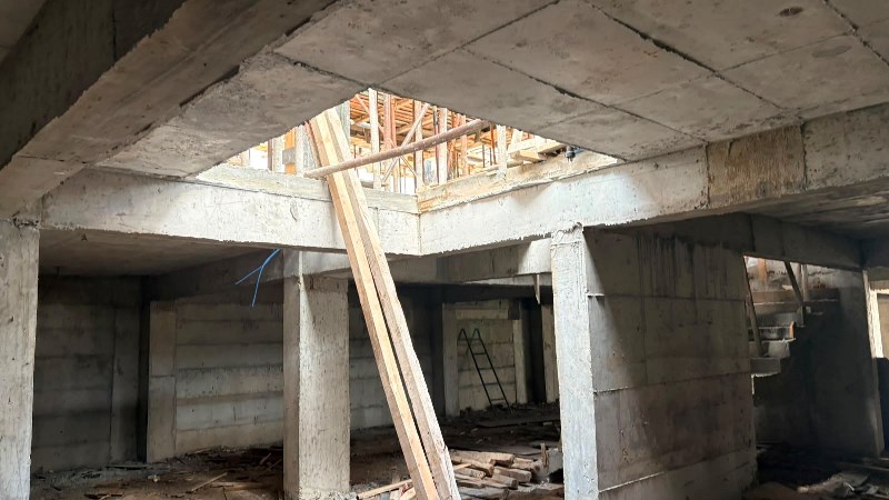 İskele Çöktü, 4 İşçi Metrelerce Yüksekten Düştü!