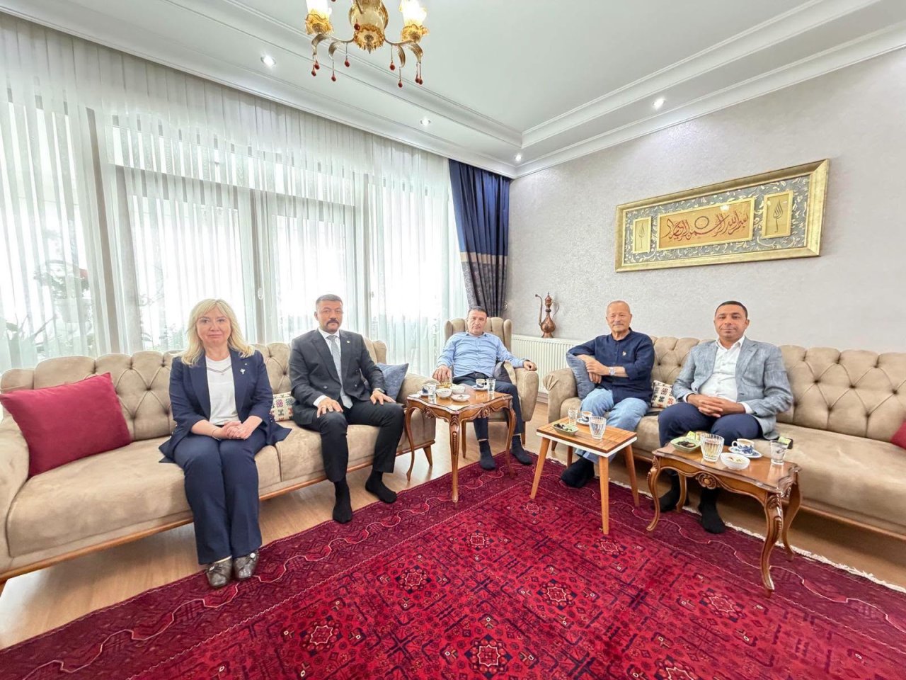 MHP Afyonkarahisar Teşkilatından Milletvekili Mehmet Taytak’a “Hac Ziyareti”