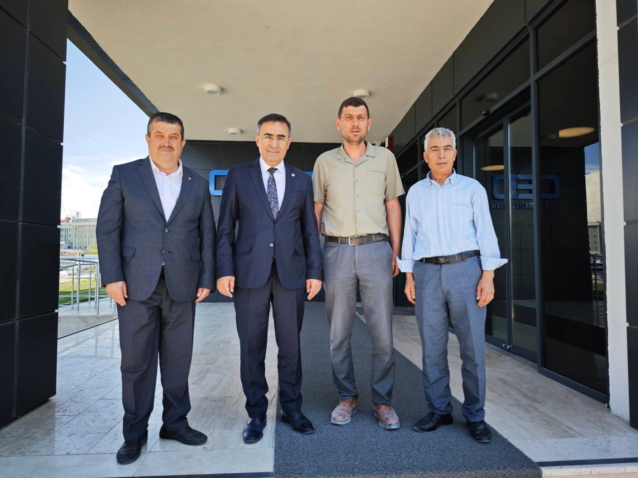 Milletvekili Hasan Arslan’dan OEDAŞ’a Ziyaret: Enerji Yatırımları Masaya Yatırıldı