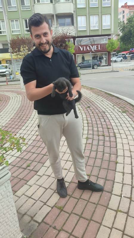 Motor Kaputundaki Minik Misafir Alarm Verdi!