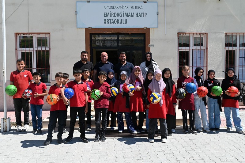 Okullara Spor Desteği Başladı