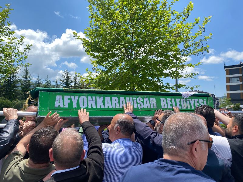 Şenel Göbel Son Yolculuğuna Uğurlandı