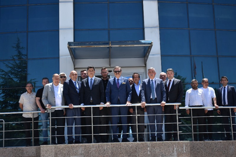 TOBB Başkanı M. Rifat Hisarcıklıoğlu’ndan Afyonkarahisar Ticaret Borsası’na Ziyaret
