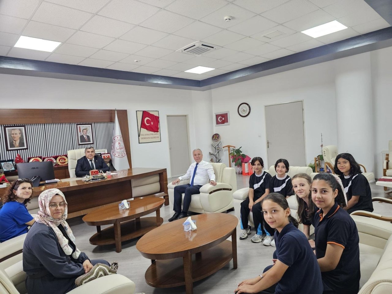 Türkiye Üçüncüsü Öğrencilerden, Müdür Sünnetci’ye Ziyaret