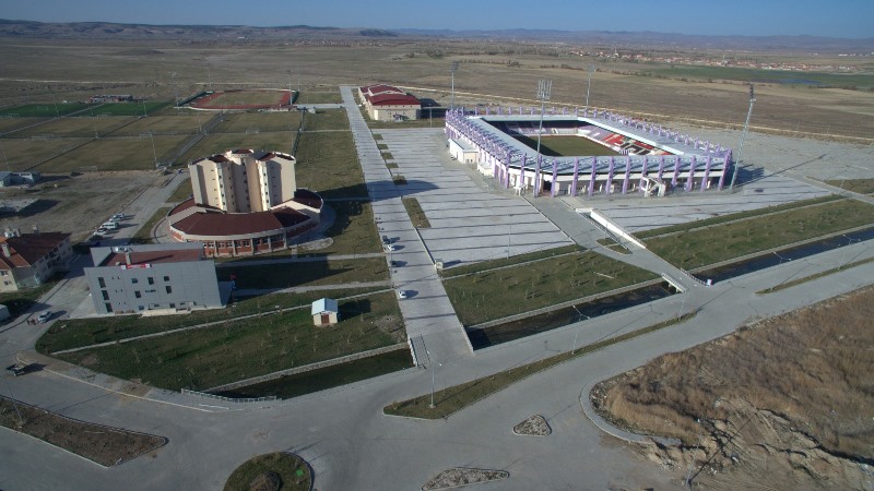 Afyon Futbolunda "Kamp Oteli" İsyanı!
