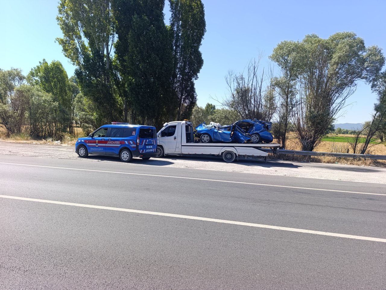 Afyon’da Feci Kaza: Uzman Çavuş ve Eşi Hayatını Kaybetti!